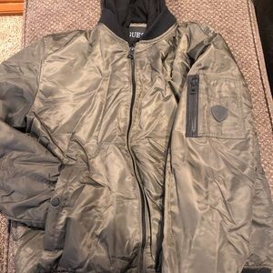 Men’s hooded bomber jacket